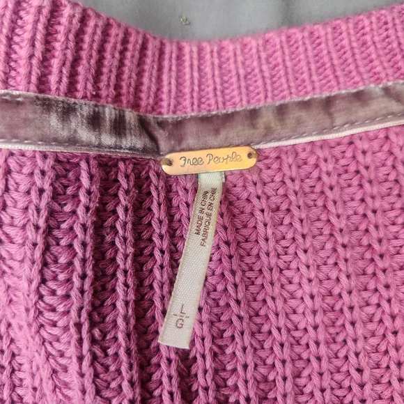 Free People Sweater Damsel Bell Sleeve Knit Rose Pink Boho Large V Neck Pullover - Picture 4 of 5